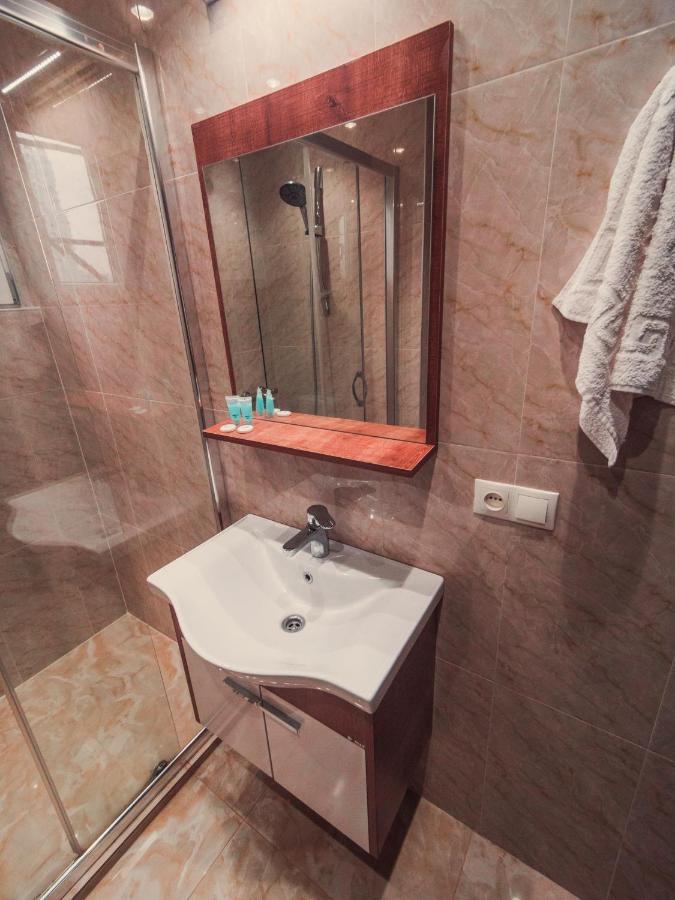 Apart Hotel Orbi Батуми Экстерьер фото