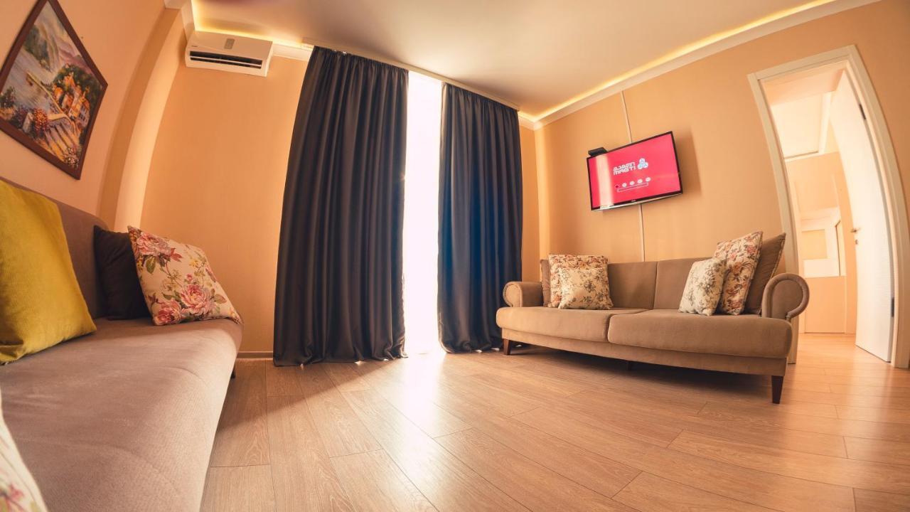 Apart Hotel Orbi Батуми Экстерьер фото